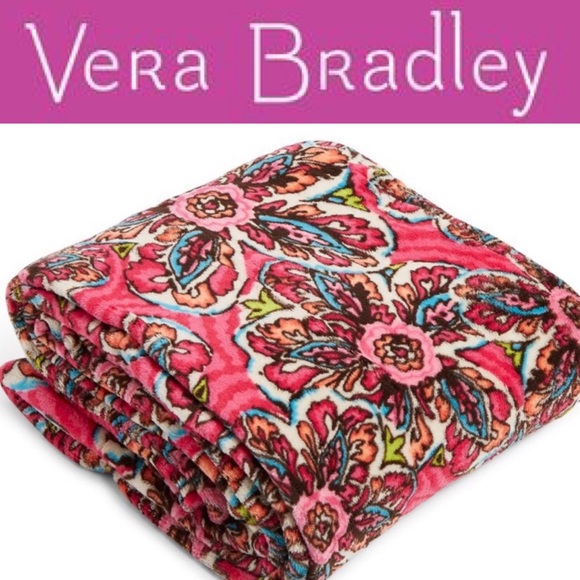 Vera Bradley Bedding Vera Bradley Free Throw Blanket Poshmark